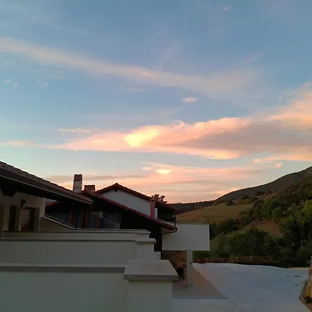 Casamor Rurales En Liébana Apartamento *